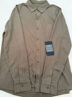 Fabletics Olive Green Lightweight Button-Front Shirt